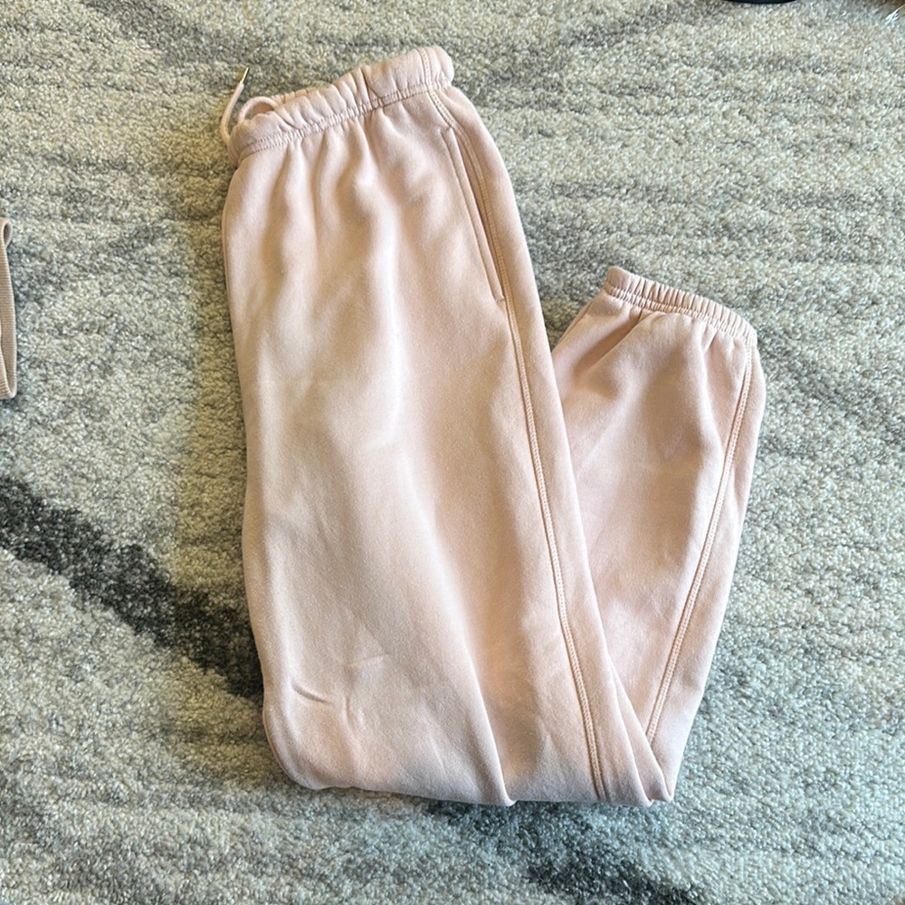 Women’s Pink Jogger Pants